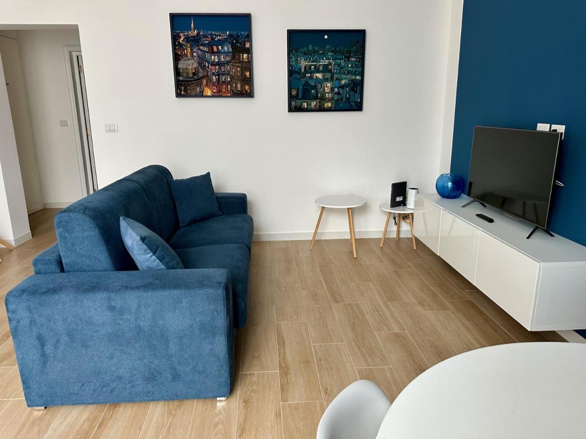 Nouvelle Vag - Apartment & Room Trani Exterior photo